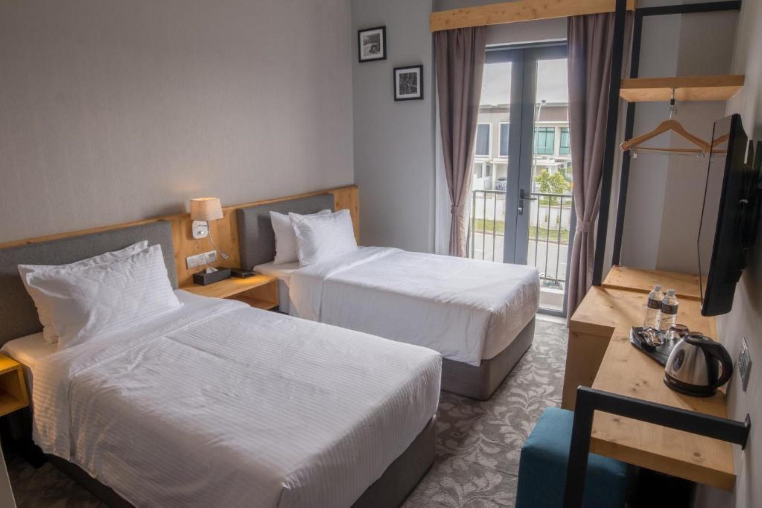 Redpine Boutique Hotel Skudai Exterior photo